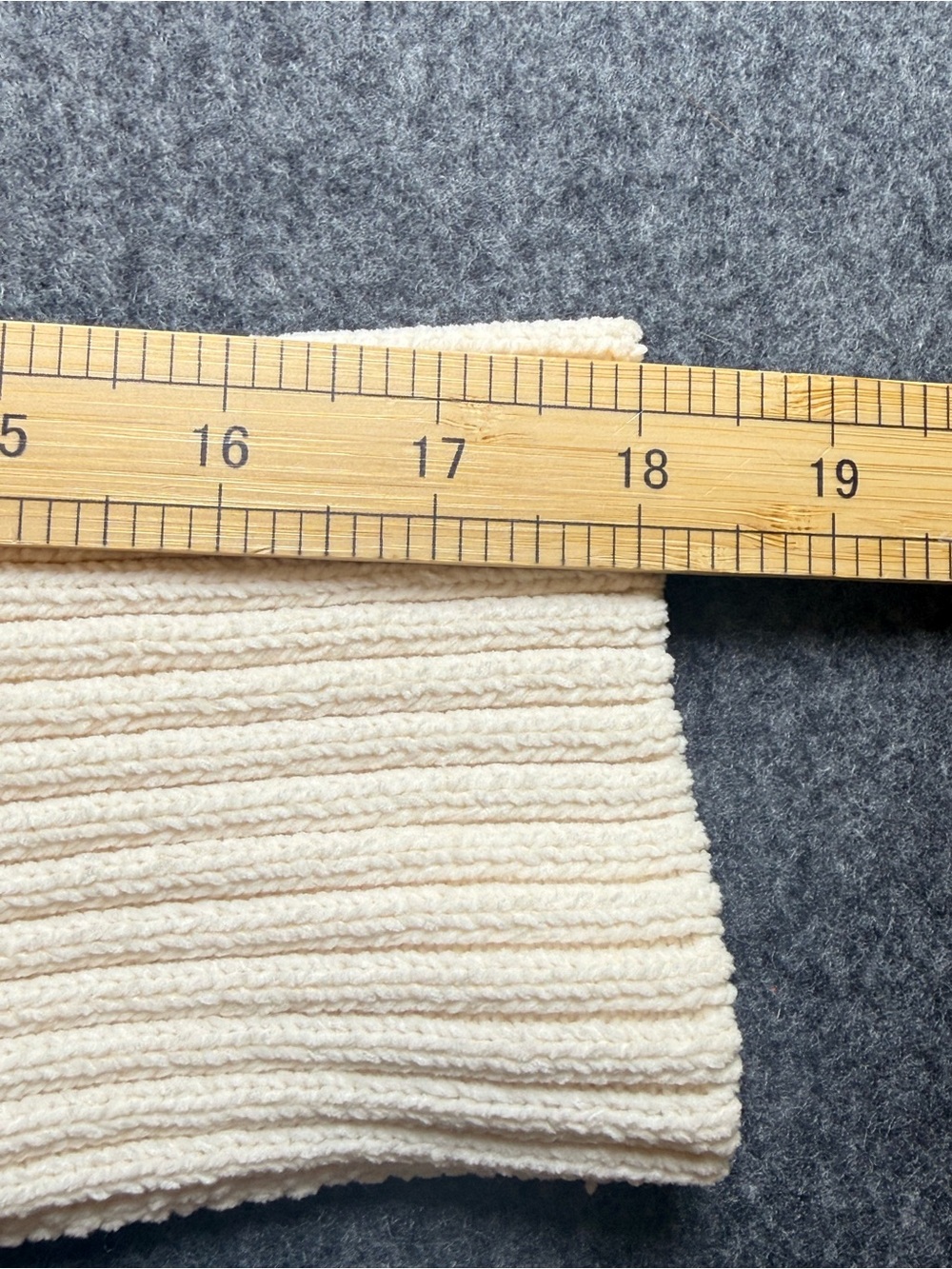 Altar'd State Colorblock‎ Cropped Chenille Sweater NWT XS V Neck Boho Cozy Soft - Picture 11 of 13